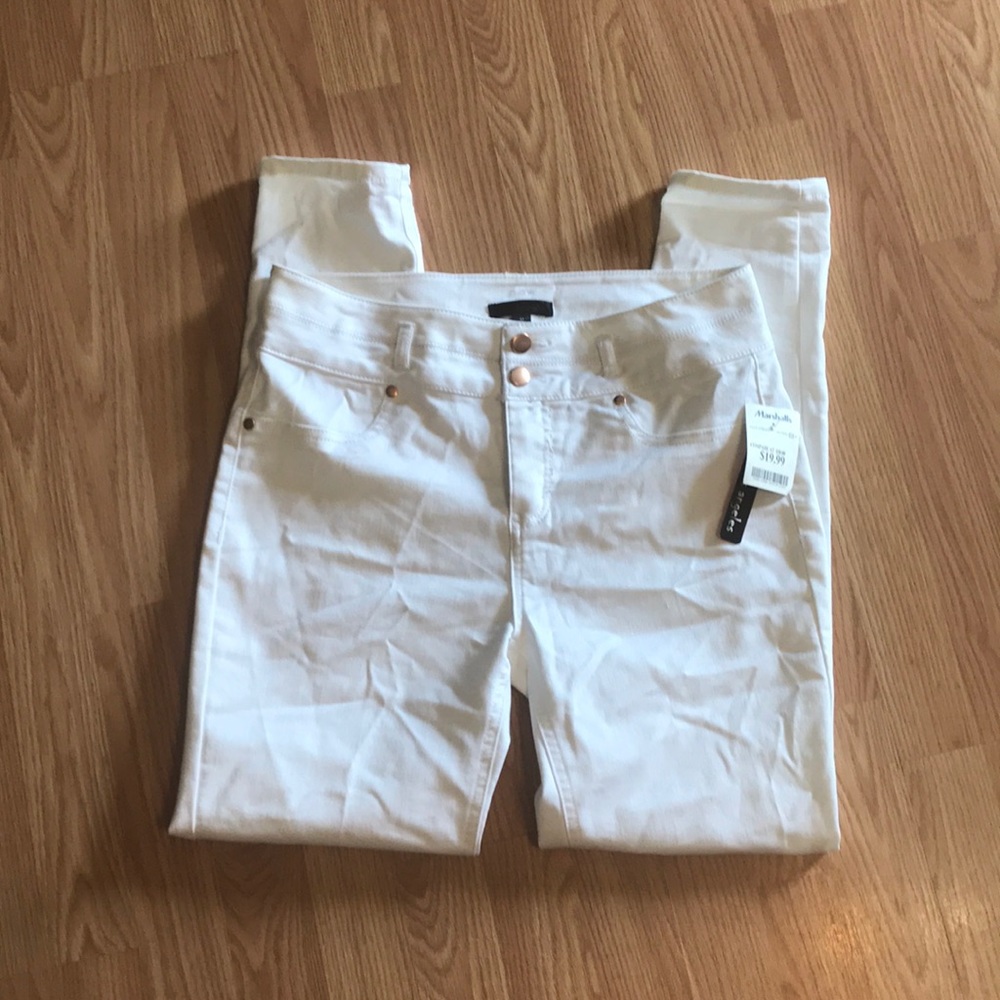 Fire Los Angeles white skinny pants